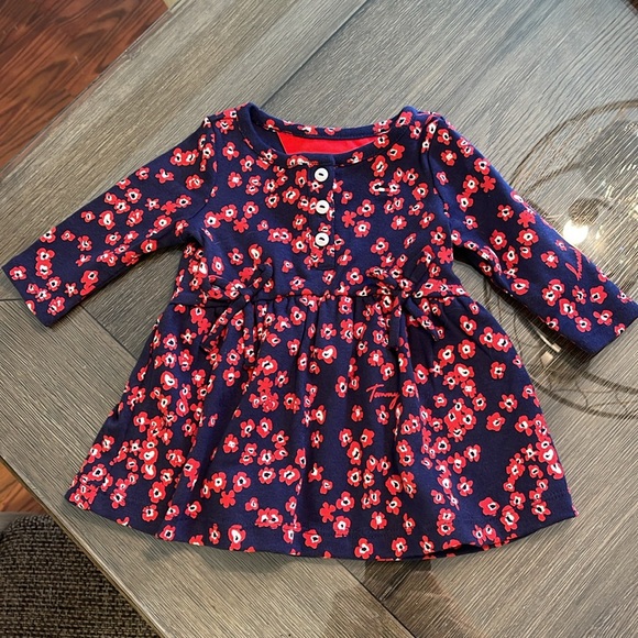 Tommy Hilfiger 3-6 mos Infant - Baby Dress Navy Blue Red Flowers New with Tags - Picture 4 of 15